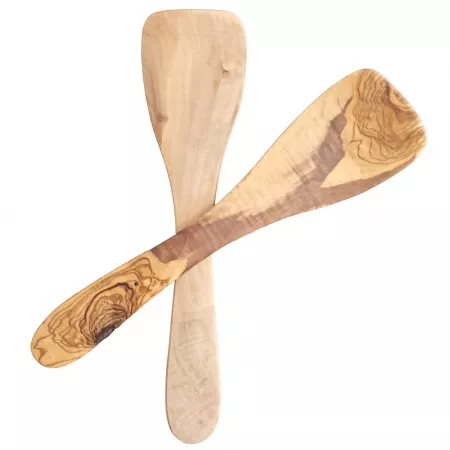 Spatula (without hole) made of olive wood