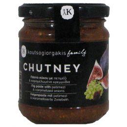 Fig chutney with onions and grape syrup
