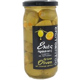 Grüne Oliven mit Orange, griechisch